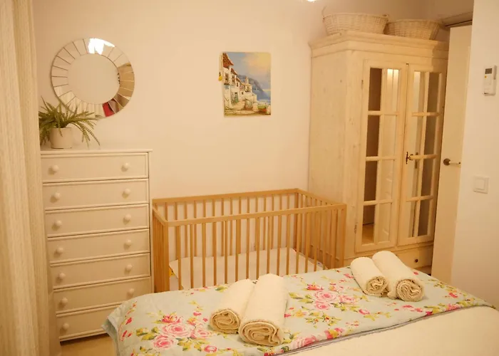 Casa Gibraltar בית נופש אסטפונה